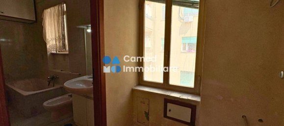 2 Schlafzimmer Wohnung in Naples, Italy, Nr. 348869 37