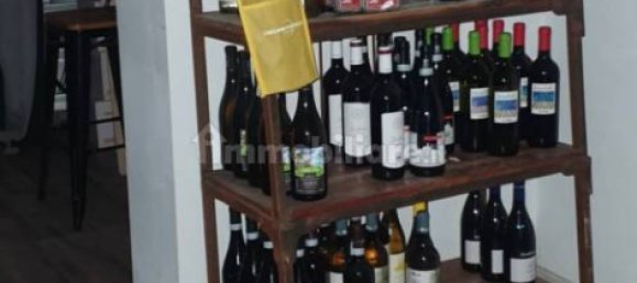 2 rooms Commercial property in Genoa, Italy No. 213895 5