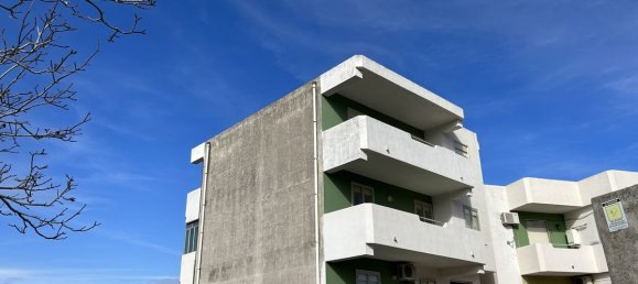 3-salle Appartement à Messina, Italy No. 71956 20