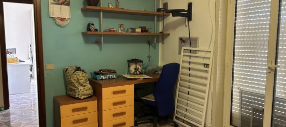 3-salle Appartement à Messina, Italy No. 71956 15