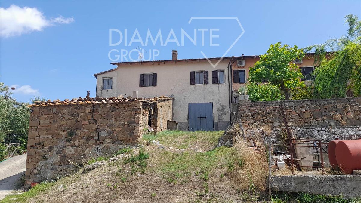 3 bedrooms House in Cinigiano, Italy No. 393211