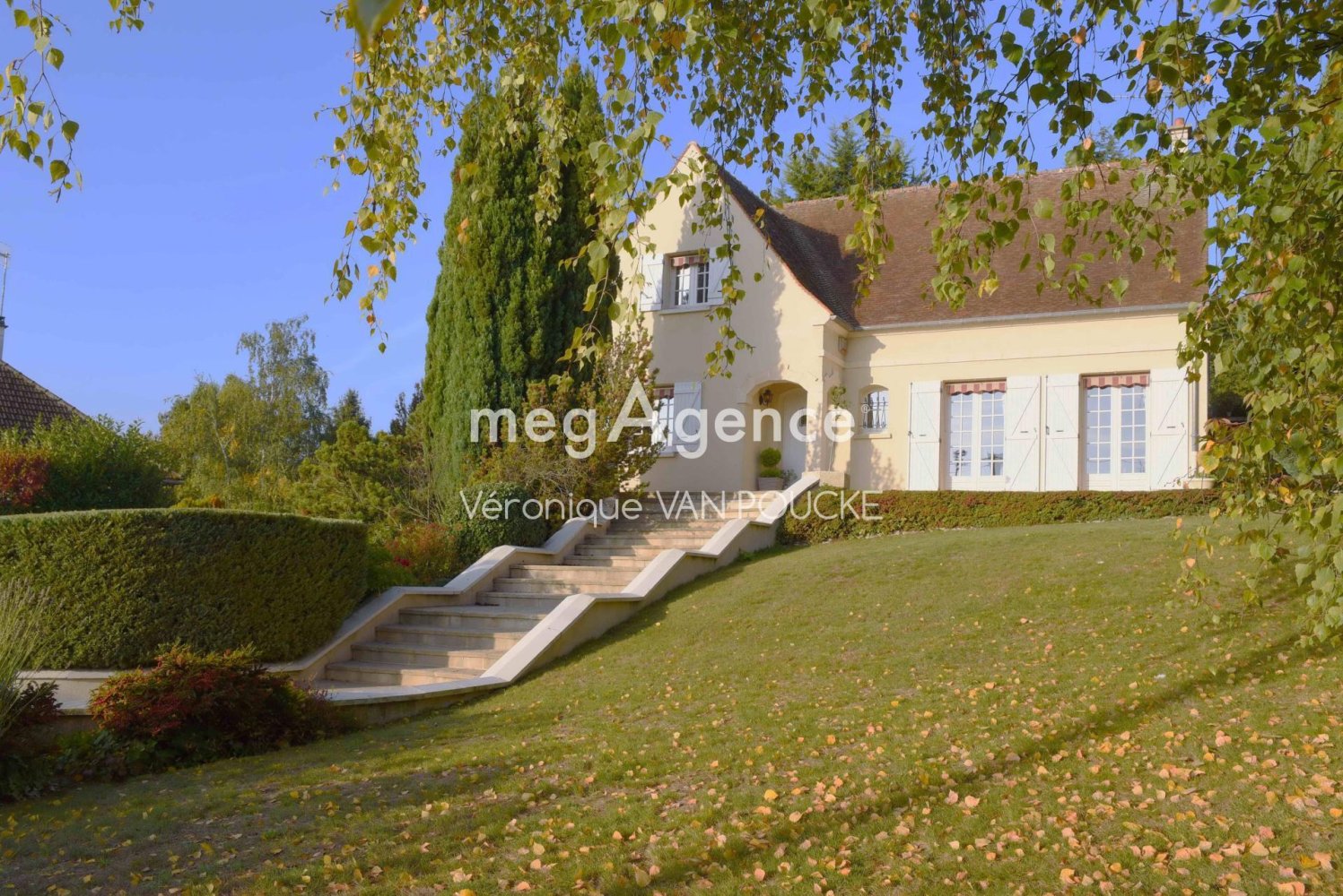 4 bedrooms House in Compiegne, France No. 56188