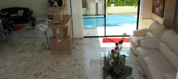 4 bedrooms Cafe / restaurant in Pattaya, Thailand No. 4112 16