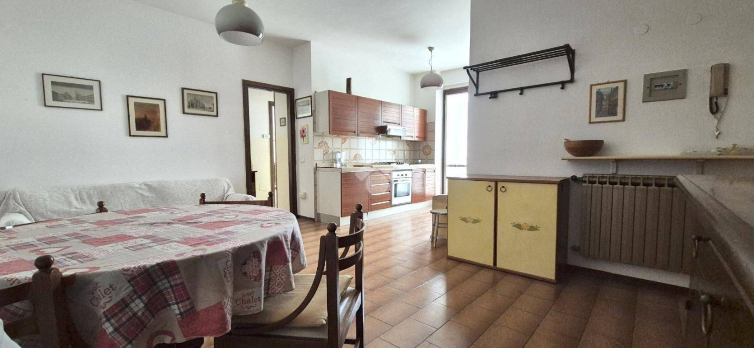 Квартира с 2 спальнями в Трескоре Бальнеарио, Италия № 310219