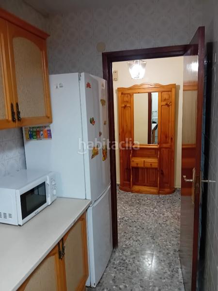 4 غرف نوم شقة في La Linea de la Concepcion, Spain رقم 243396