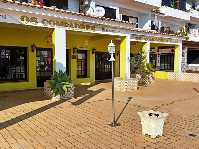 Propriété commerciale à Albufeira, Portugal 226m² No. 253492