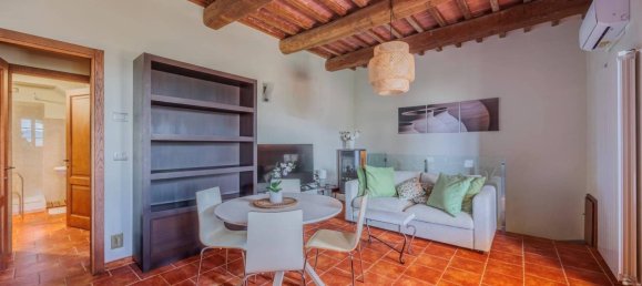 2 غرف نوم شقة في Montecatini Val di Cecina, Italy رقم 233101 4