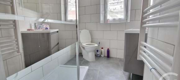 2 bedrooms Townhouse in Esternay, France No. 95397 4