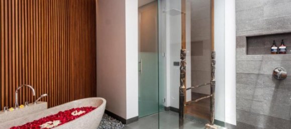 4 dormitorios villa en alquiler en Kerobokan, Badung, Bali, Indonesia № 3112 20