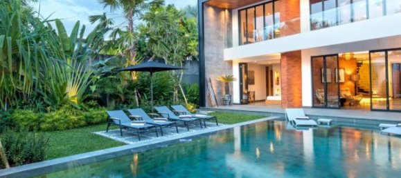4 dormitorios villa en alquiler en Kerobokan, Badung, Bali, Indonesia № 3112 24