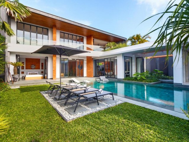 4 dormitorios villa en alquiler en Kerobokan, Badung, Bali, Indonesia № 3112