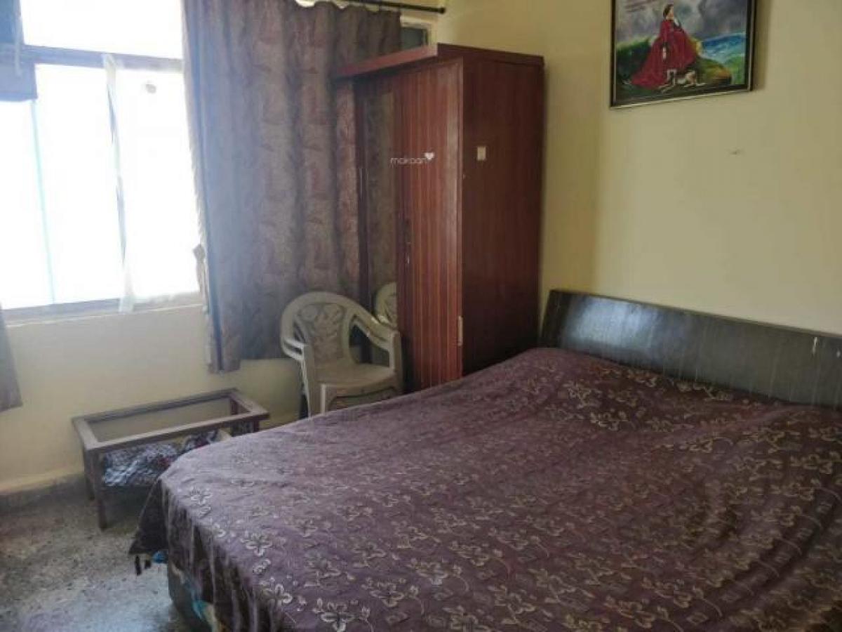 2 bedrooms House in Mumbai, India No. 15232