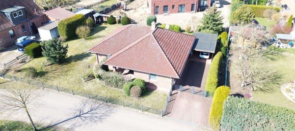 Bungalow de 2 dormitorios en Nienburg, Germany No. 229758 3