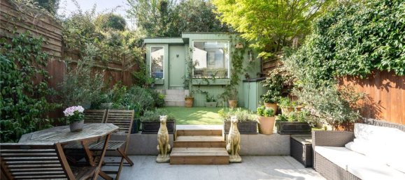 4 bedrooms House in London, United Kingdom No. 5200 15