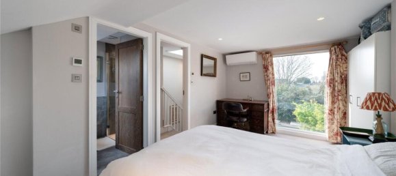 4 bedrooms House in London, United Kingdom No. 5200 13