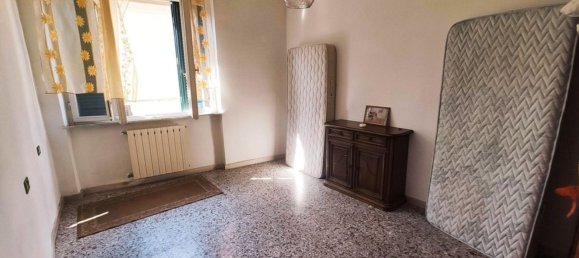 5 rooms House in Foiano della Chiana, Italy No. 226141 25