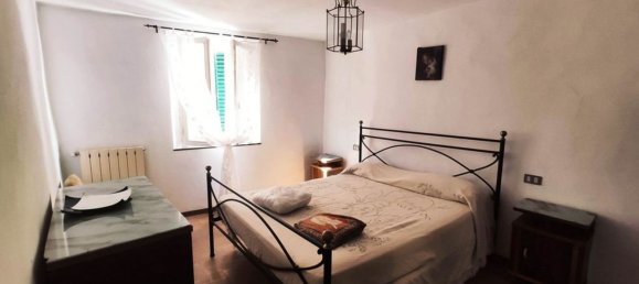 5 rooms House in Foiano della Chiana, Italy No. 226141 13