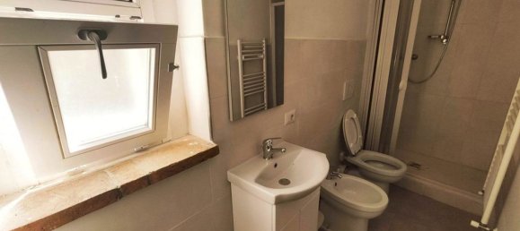 5 rooms House in Foiano della Chiana, Italy No. 226141 4