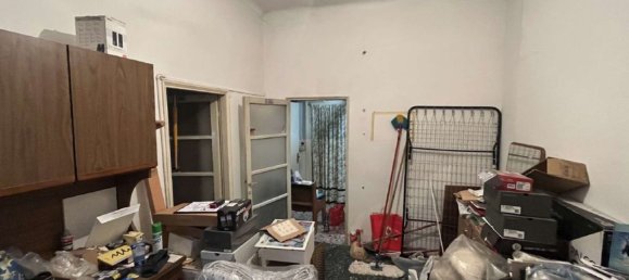 3-salle Appartement à Sedriano, Italy No. 13036 18