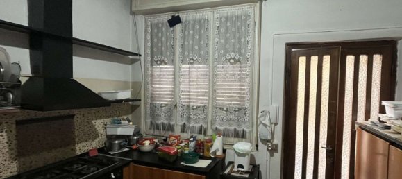 3-salle Appartement à Sedriano, Italy No. 13036 11