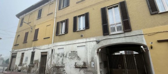 3-salle Appartement à Sedriano, Italy No. 13036 7