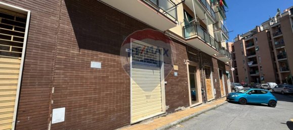 71m² Commercial property in Genoa, Italy No. 272209 27
