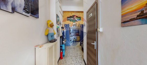 71m² Commercial property in Genoa, Italy No. 272209 8