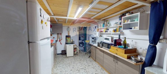 71m² Commercial property in Genoa, Italy No. 272209 15