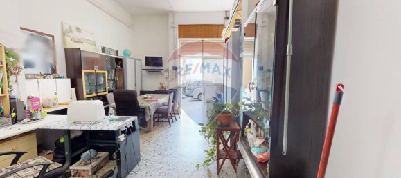 71m² Commercial property in Genoa, Italy No. 272209 9