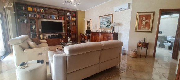 8 rooms House in Lecce, Italy No. 105316 22