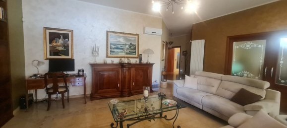 8 rooms House in Lecce, Italy No. 105316 7