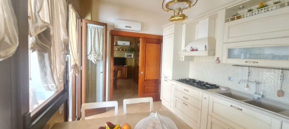8 rooms House in Lecce, Italy No. 105316 24
