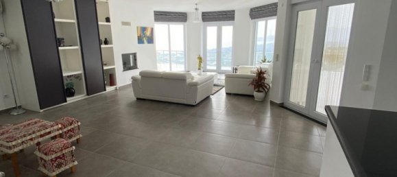 Villa 5+2 in Kargicak, Turkey No. 5344 16