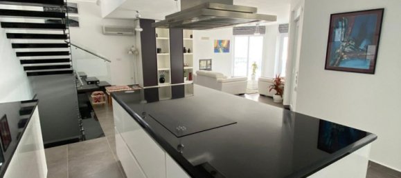 Villa 5+2 in Kargicak, Turkey No. 5344 18