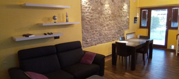 3 rooms Apartment in Vicchio, Italy No. 254582 4