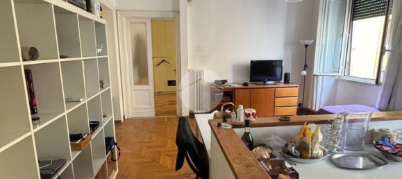 3 rooms Apartment in Rome, Italy No. 48583 6