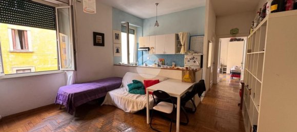 3 rooms Apartment in Rome, Italy No. 48583 26
