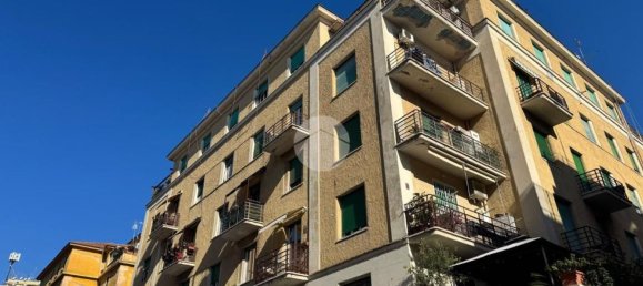 3 rooms Apartment in Rome, Italy No. 48583 12