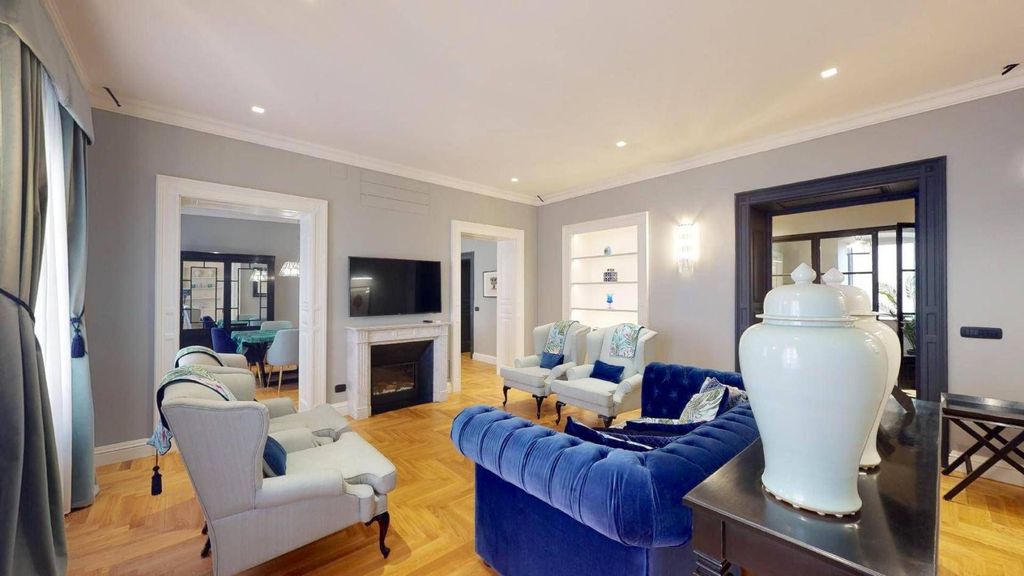 2 غرف نوم شقة في Trieste, Italy رقم 334914