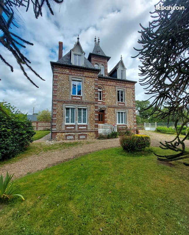 Casa de 9 dormitorios en Eure, France No. 362154