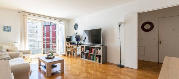 3 bedrooms Apartment in Courbevoie, France No. 176007 2