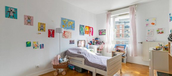 3 bedrooms Apartment in Courbevoie, France No. 176007 11