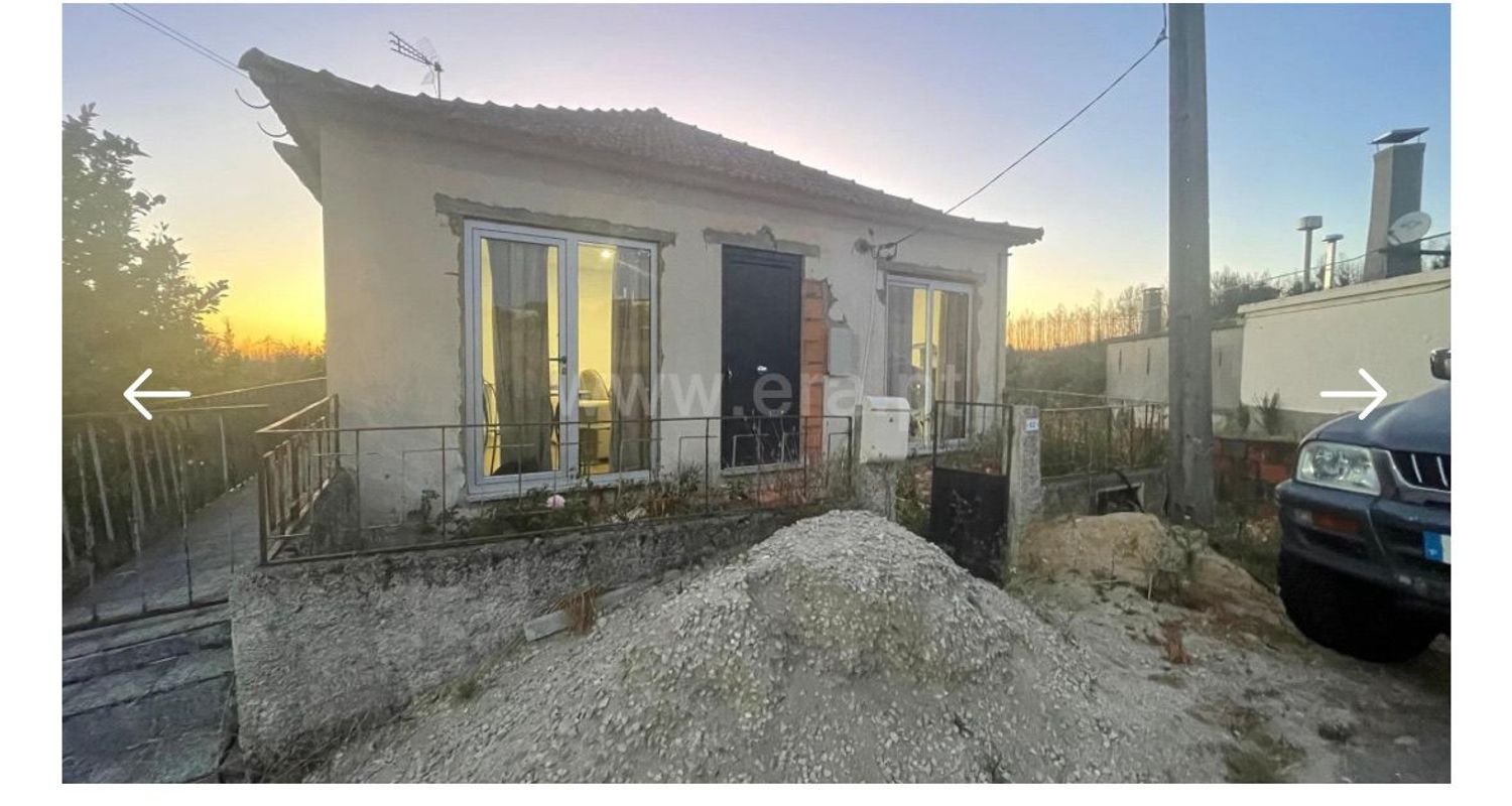 2 bedrooms House in Paredes, Portugal No. 220567