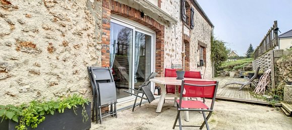 4 bedrooms House in Montmirail, France No. 44046 3