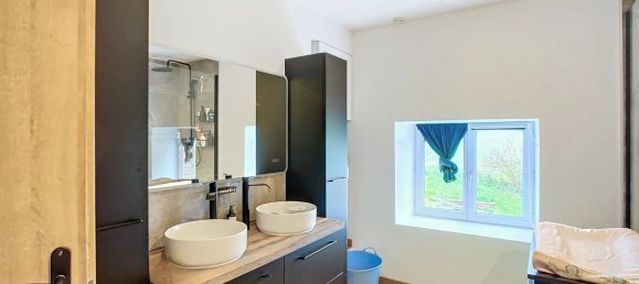 4 bedrooms House in Montmirail, France No. 44046 9