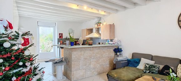 4 bedrooms House in Montmirail, France No. 44046 6