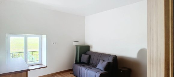 4 bedrooms House in Montmirail, France No. 44046 13