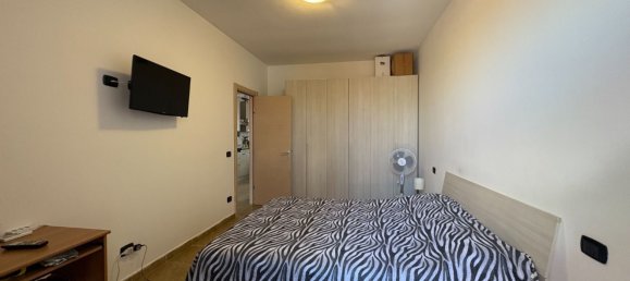 2-salle Maison à Aprilia, Italy No. 279615 9