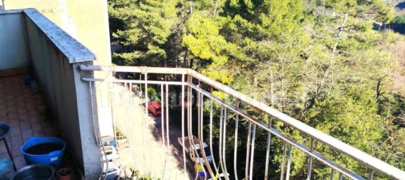 3 bedrooms Apartment in Perugia, Italy No. 221382 2