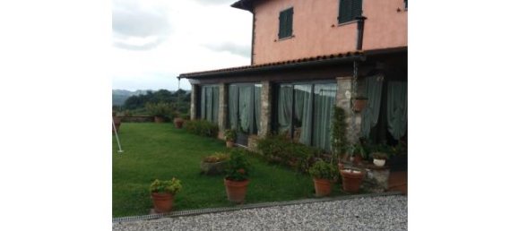 5-Zimmer Haus in Pescaglia, Italy, Nr. 252595 3